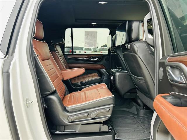 2023 GMC Yukon XL 4WD Denali Ultimate