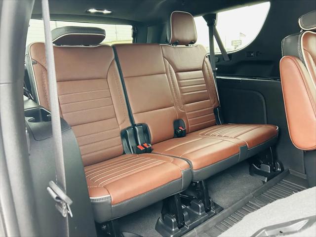 2023 GMC Yukon XL 4WD Denali Ultimate