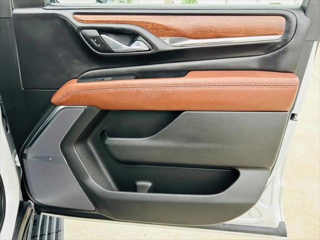 2023 GMC Yukon XL 4WD Denali Ultimate