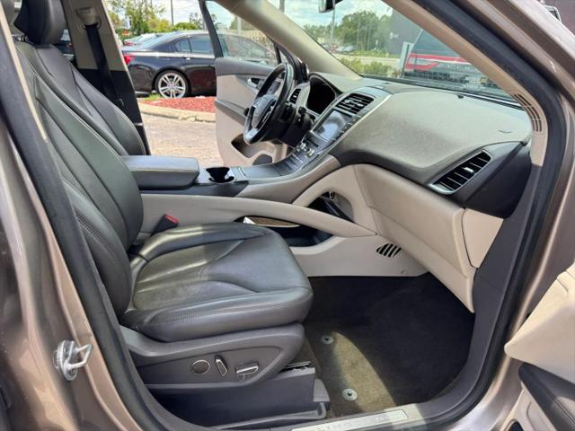2019 Lincoln Nautilus Reserve