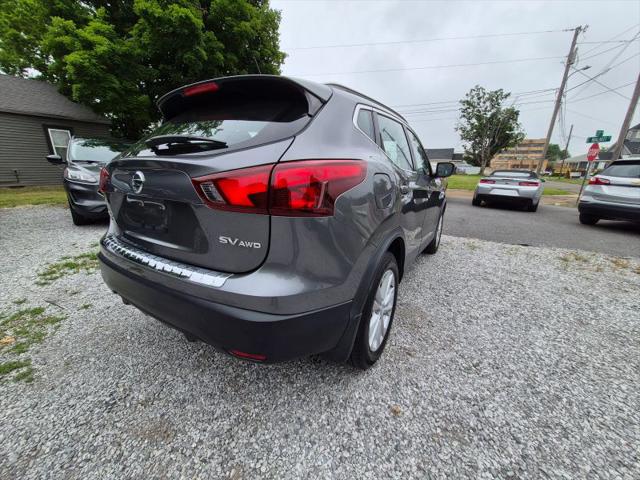 2017 Nissan Rogue Sport SV