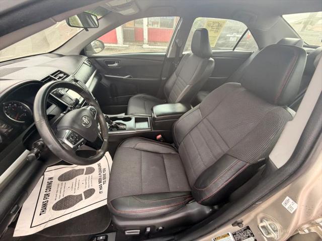 2017 Toyota Camry SE