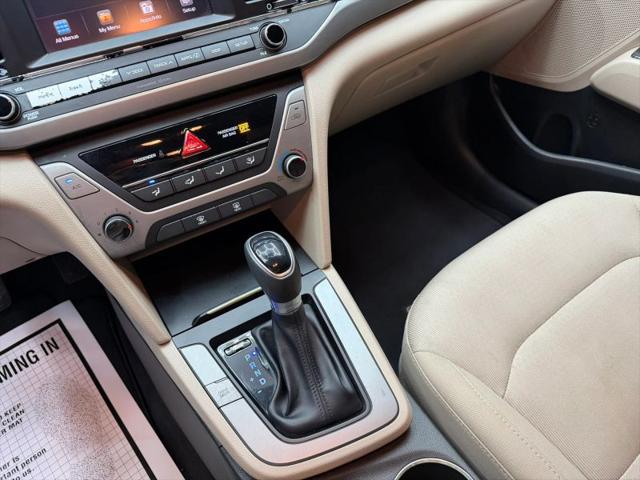 2018 Hyundai Elantra SE