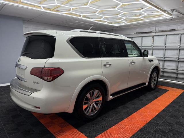 2016 INFINITI QX80 Base