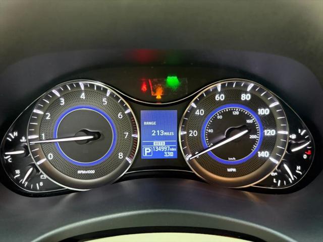 2016 INFINITI QX80 Base