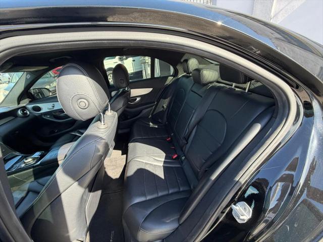 2015 Mercedes-Benz C-CLASS C 300 4MATIC