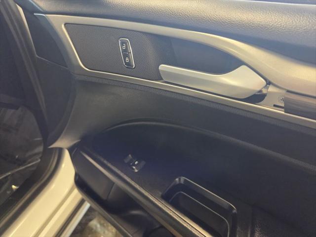 2020 Ford Fusion SEL