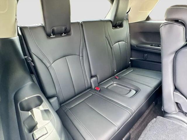 2027 INFINITI QX60 PURE
