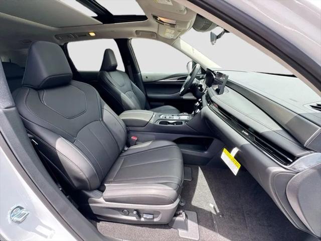 2027 INFINITI QX60 PURE