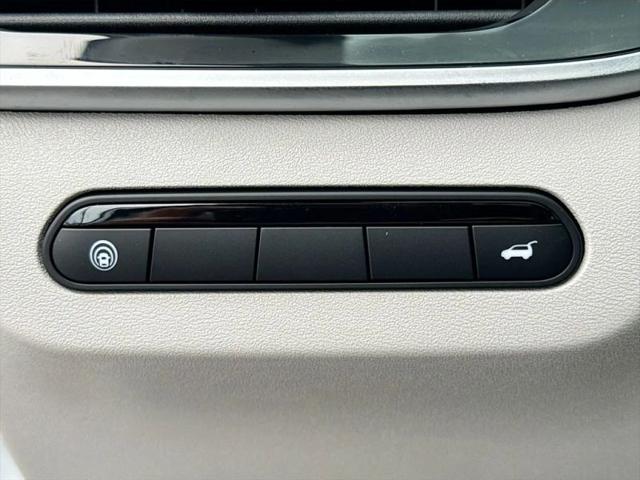 2027 INFINITI QX60 PURE