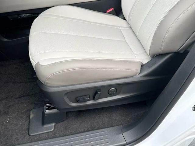 2027 INFINITI QX60 PURE