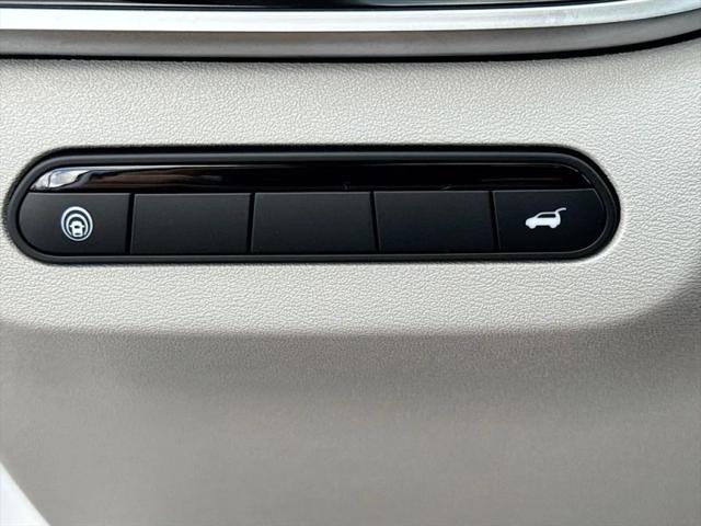 2027 INFINITI QX60 PURE