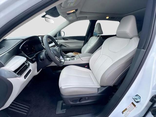 2027 INFINITI QX60 PURE