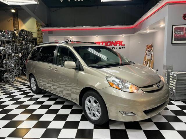 2006 Toyota Sienna XLE for sale in Lombard, IL