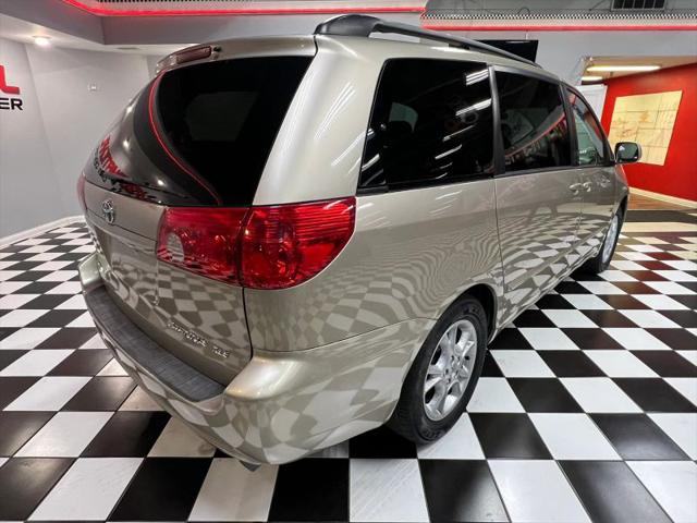 2006 Toyota Sienna XLE