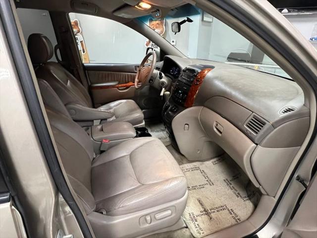 2006 Toyota Sienna XLE