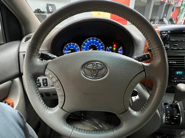 2006 Toyota Sienna XLE