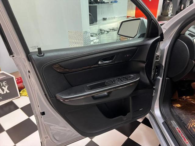 2013 GMC Acadia Denali