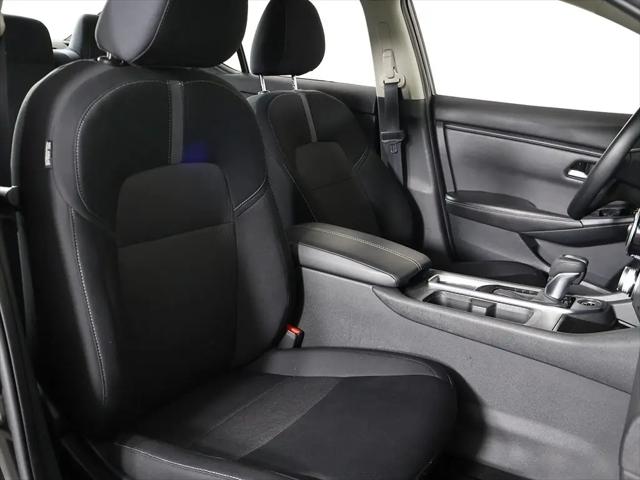 2023 Nissan Sentra SV Xtronic CVT