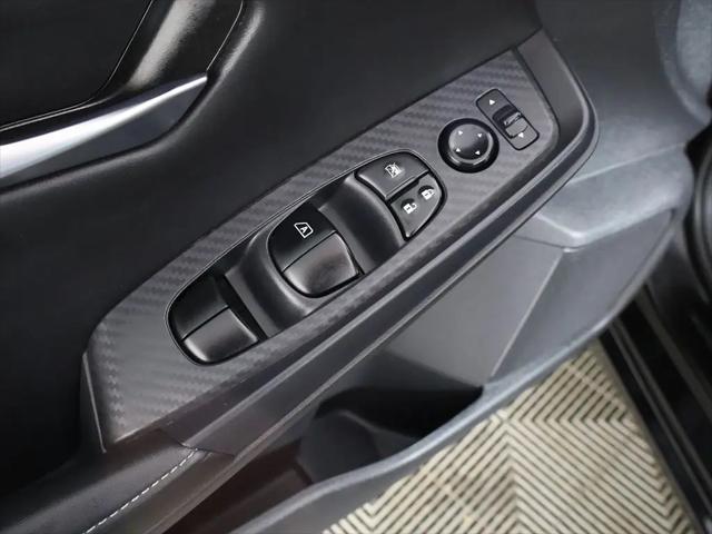 2023 Nissan Sentra SV Xtronic CVT