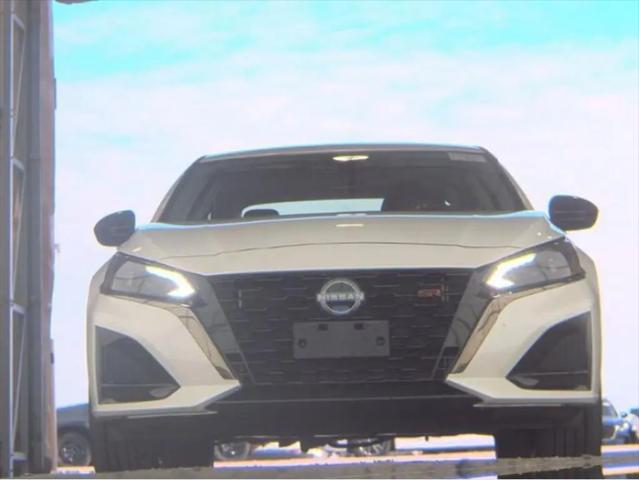 2023 Nissan Altima SR Intelligent AWD