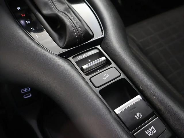 2025 Honda HR-V 2WD LX