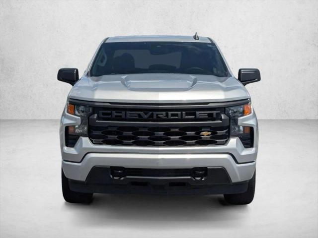 2022 Chevrolet Silverado 1500 4WD Crew Cab Short Bed Custom