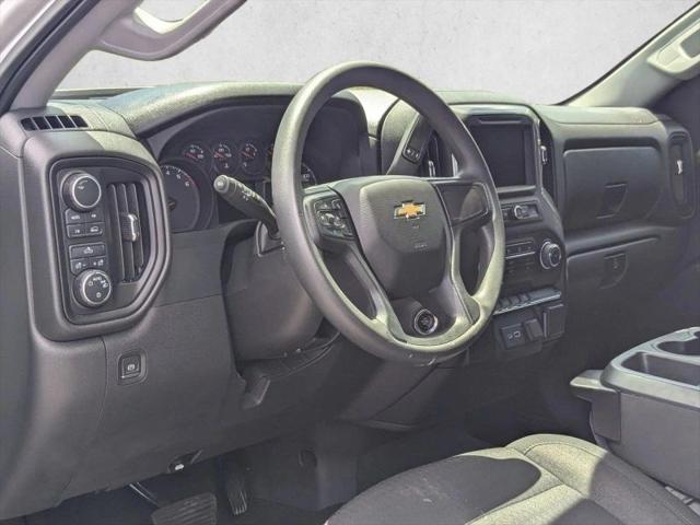 2022 Chevrolet Silverado 1500 4WD Crew Cab Short Bed Custom