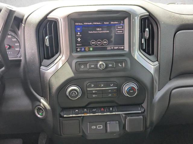 2022 Chevrolet Silverado 1500 4WD Crew Cab Short Bed Custom
