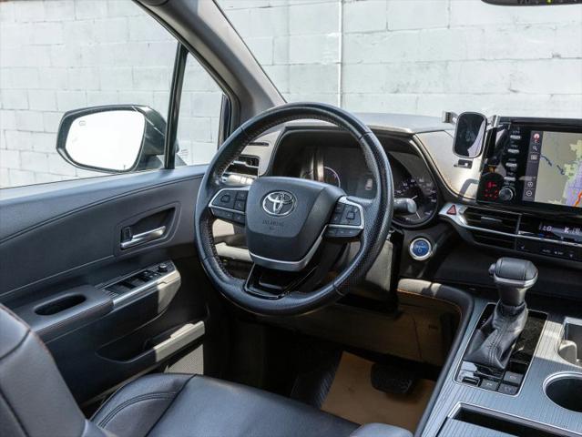 2021 Toyota Sienna XSE