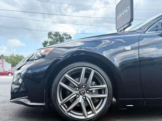 2015 Lexus IS 250 Crafted Line