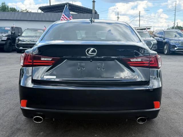 2015 Lexus IS 250 Crafted Line