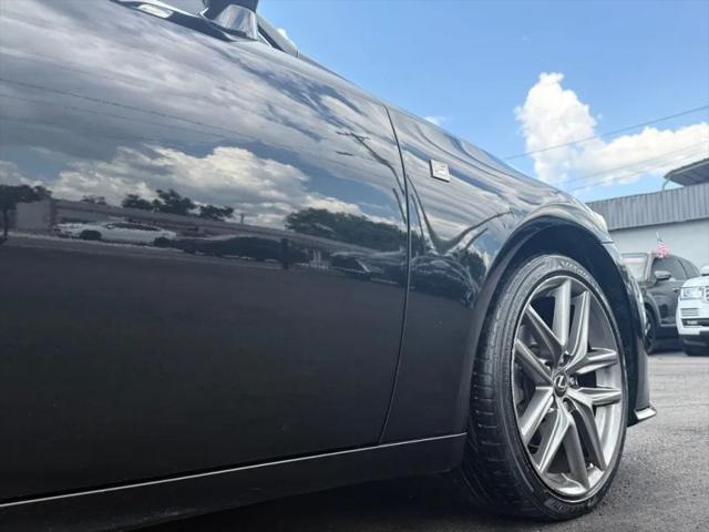 2015 Lexus IS 250 Crafted Line
