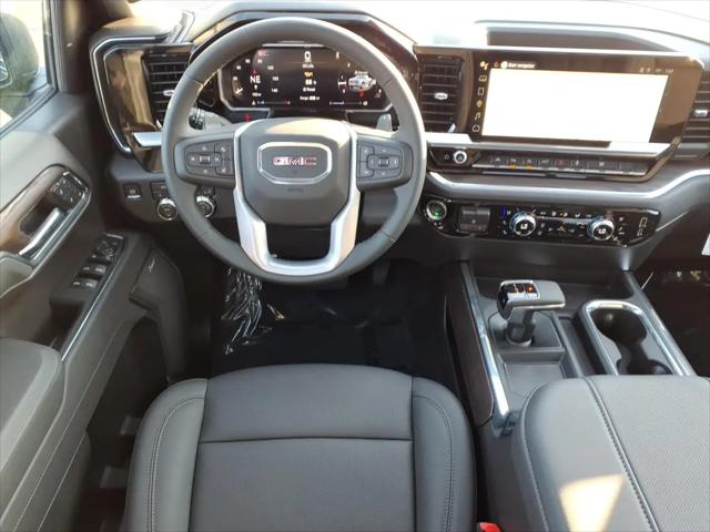 2026 GMC Sierra 1500 Crew Cab, Short Bed, SLT, 4WD