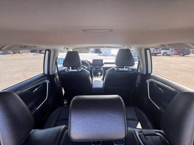 2022 Toyota RAV4 Hybrid XLE Premium