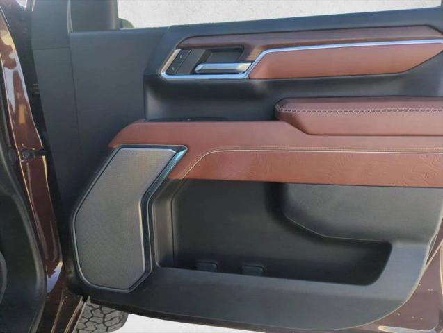 2024 GMC Sierra 2500HD 4WD Crew Cab Standard Bed Denali Ultimate