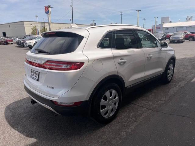 2015 Lincoln MKC Base
