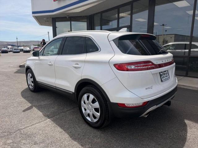 2015 Lincoln MKC Base