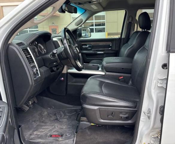 2017 Ram 1500 Laramie Crew Cab 4x4 5'7" Box