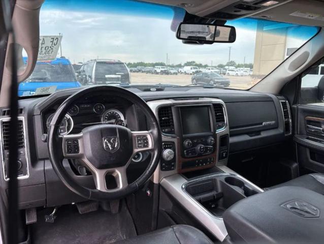 2017 Ram 1500 Laramie Crew Cab 4x4 5'7" Box
