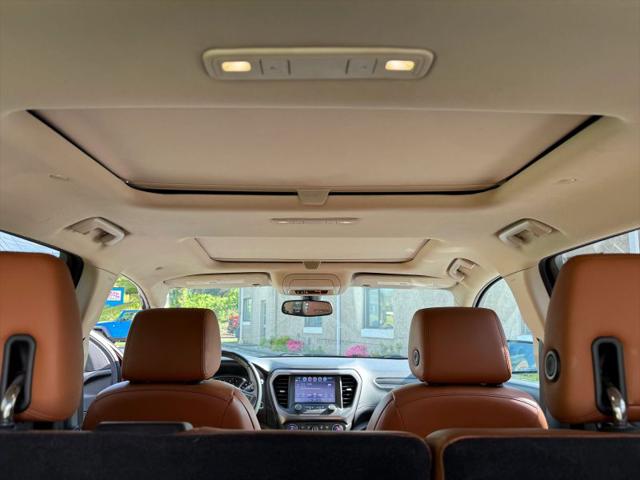 2017 GMC Acadia SLT-1