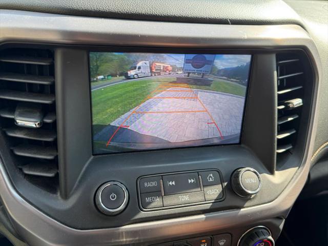 2017 GMC Acadia SLT-1