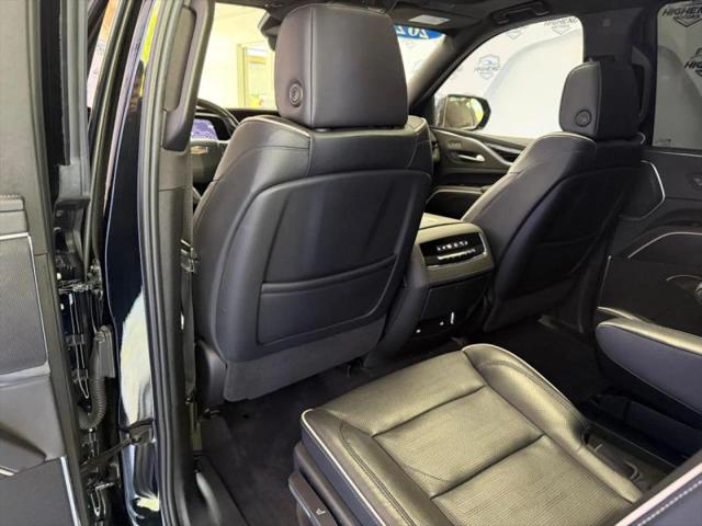 2023 Cadillac Escalade ESV 4WD Sport