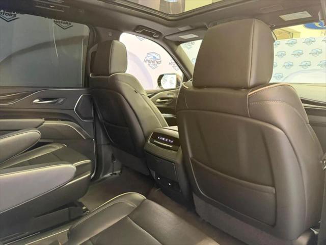 2023 Cadillac Escalade ESV 4WD Sport