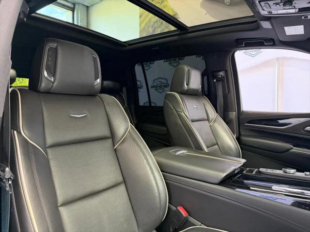 2023 Cadillac Escalade ESV 4WD Sport