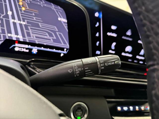 2023 Cadillac Escalade ESV 4WD Sport
