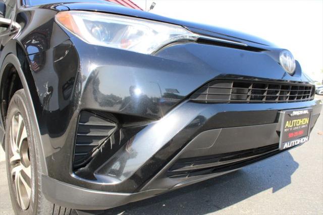 2018 Toyota RAV4 LE