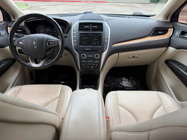 2015 Lincoln MKC Base