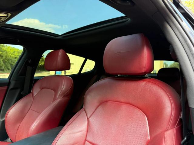 2018 Kia Stinger GT1