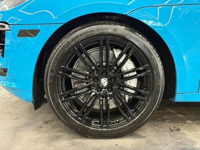 2021 Porsche Macan Turbo